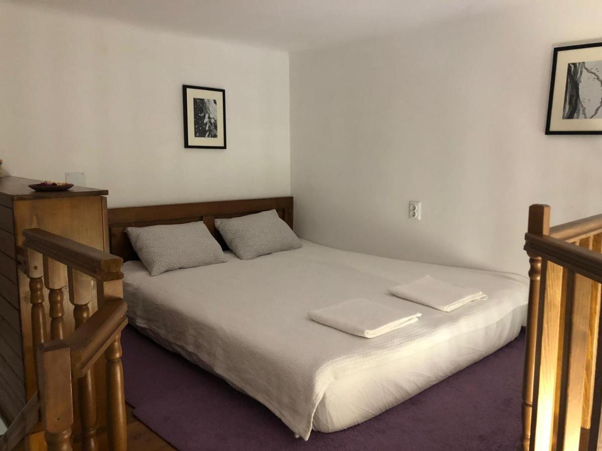 Dalina'S Art Corner Apartment Oradea Ngoại thất bức ảnh